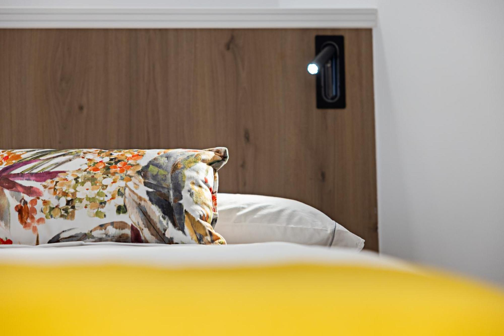 Hostal Paris Вальядолид Экстерьер фото